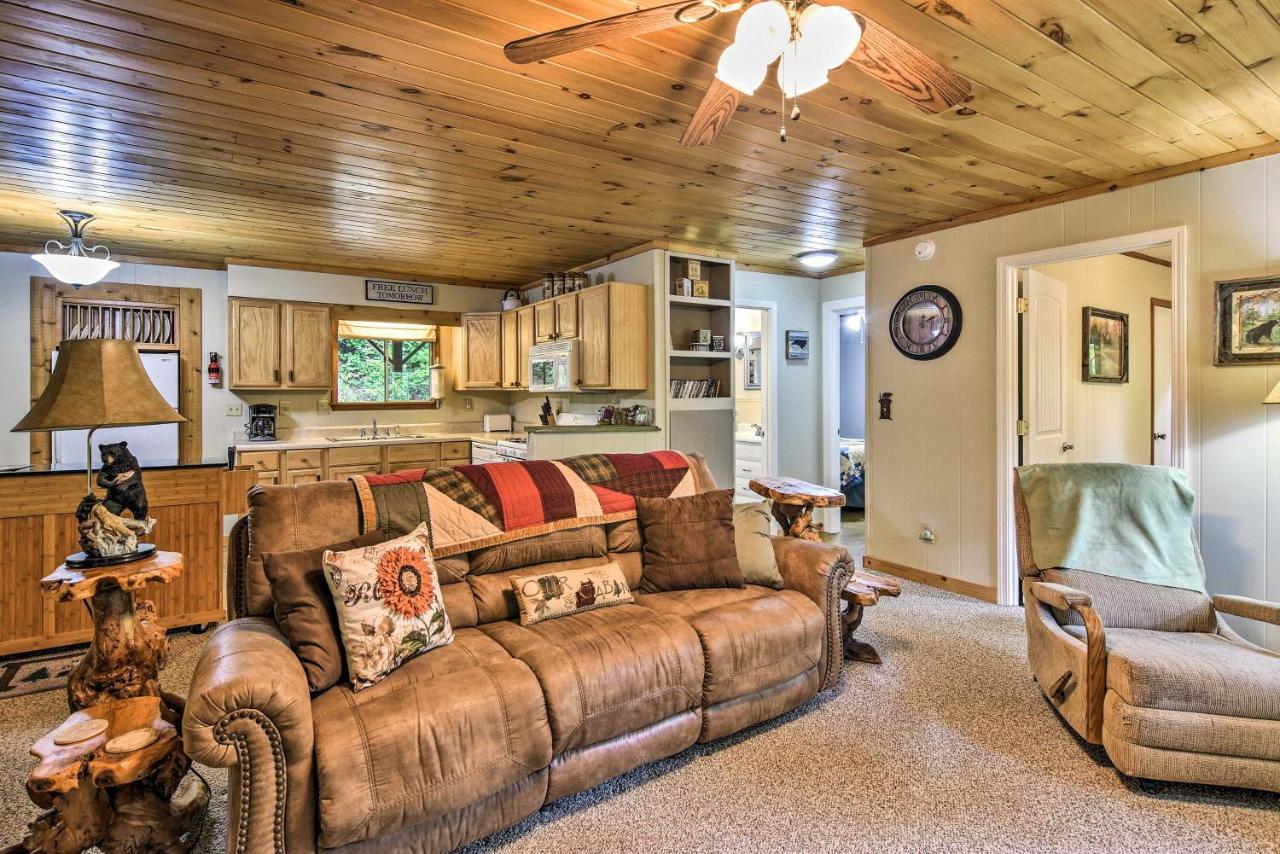 Robbinsville Cabin With Deck 3 Mi To Fontana Lake! Ngoại thất bức ảnh