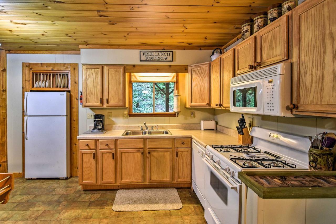 Robbinsville Cabin With Deck 3 Mi To Fontana Lake! Ngoại thất bức ảnh