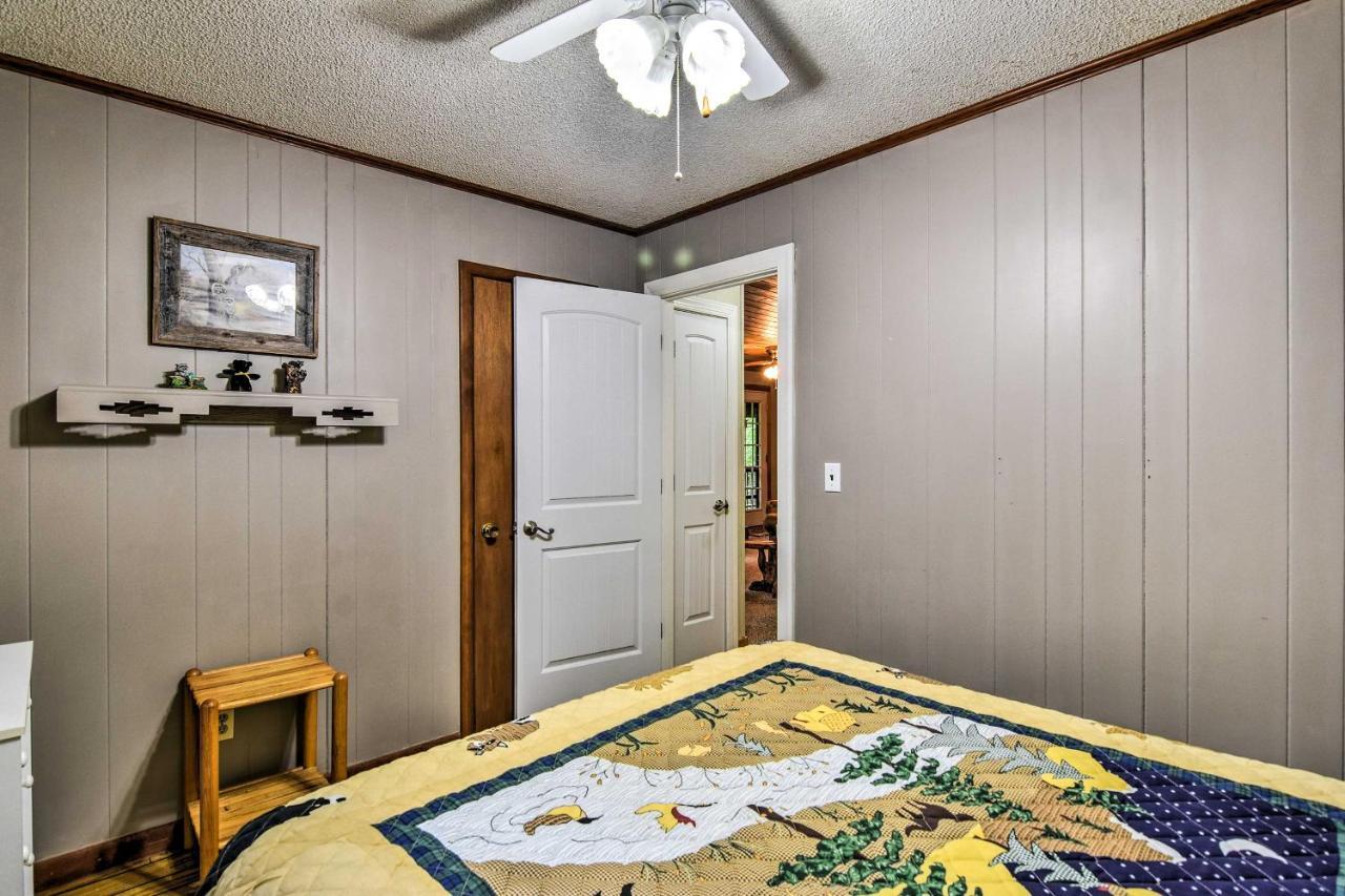 Robbinsville Cabin With Deck 3 Mi To Fontana Lake! Ngoại thất bức ảnh