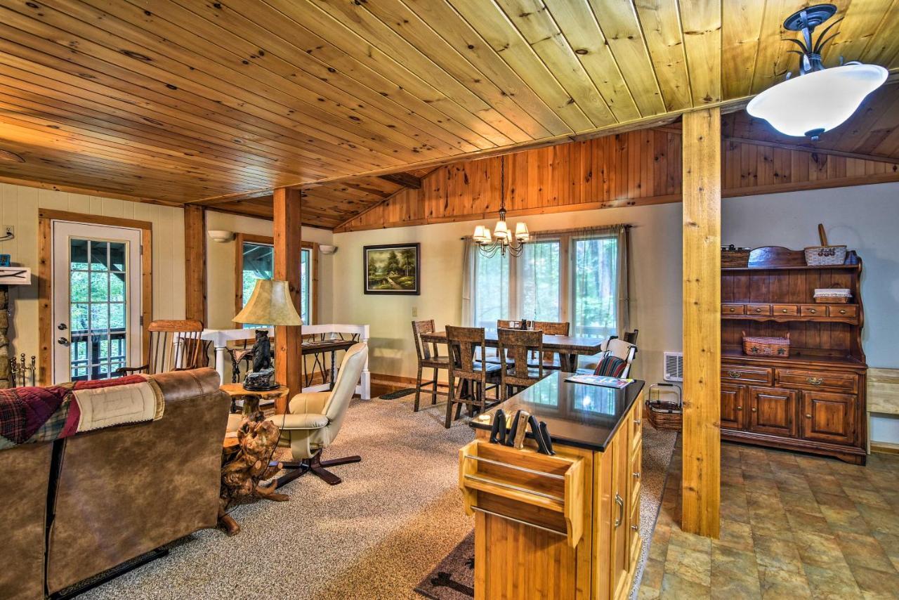 Robbinsville Cabin With Deck 3 Mi To Fontana Lake! Ngoại thất bức ảnh